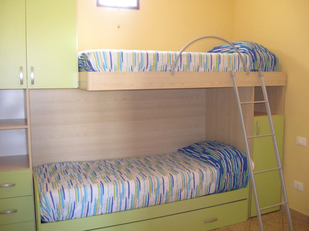 Rosy'S Apartments Trappeto  Quarto foto